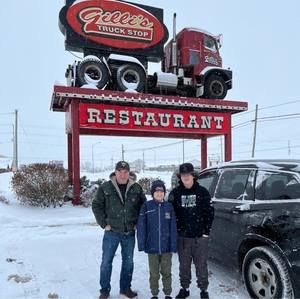 Meet your Posher, Melaney